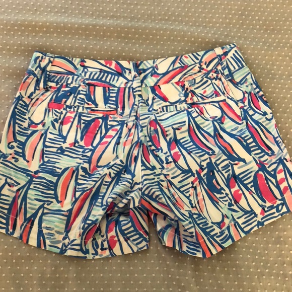 Lilly Pulitzer Callahan Shorts - Picture 2 of 5